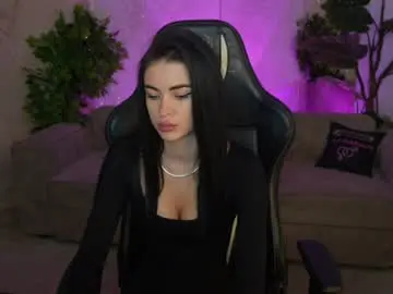Kira0541  live sex cam