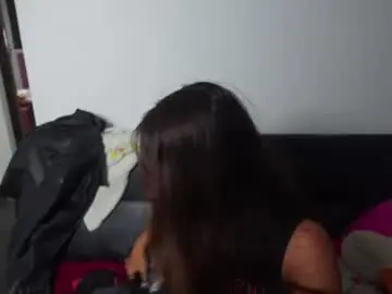 Laramucci  live sex cam