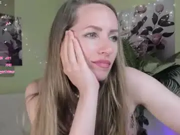 Melodyys  live sex cam