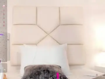 Sofiabank  live sex cam