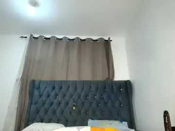 Sweetbigass318797  live sex cam