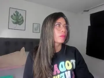 _lara1  live sex cam