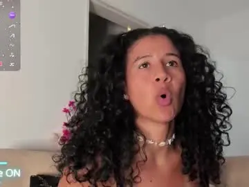 Alaiaferrer  live sex cam