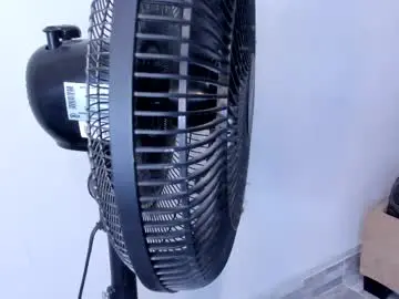 Anahimiller2  live sex cam