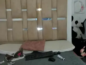 Anahimiller2  live sex cam