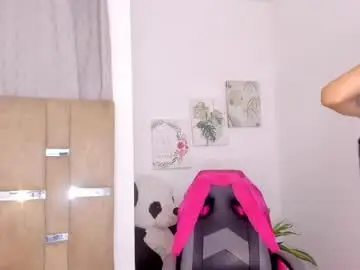 Anahimiller2  live sex cam