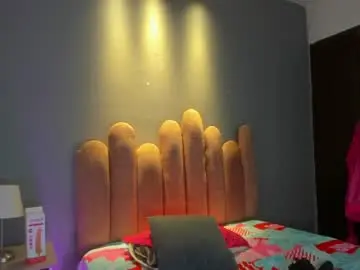 Anahimiller2  live sex cam