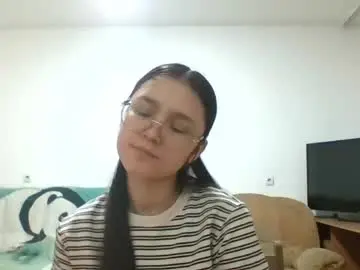 Audrapapakostas  live sex cam