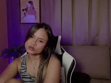 Aurora_collins08  live sex cam