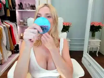 Beaute_fatale  live sex cam