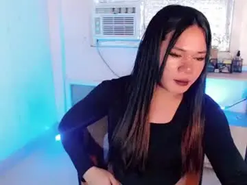 Bella_ngo  live sex cam