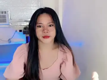 Bella_ngo  live sex cam
