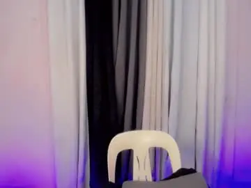 Bella_ngo  live sex cam