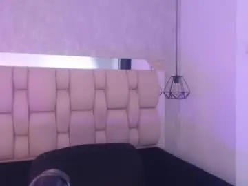 Brittanychanell  live sex cam