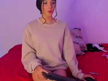 Chloeaddamss  live sex cam