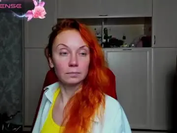 Elisefoxy  live sex cam