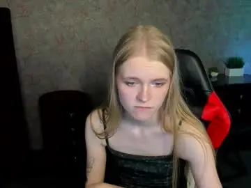 Erica_coy_  live sex cam