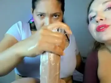 Im_karoline  live sex cam