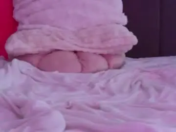 Lauradelight  live sex cam