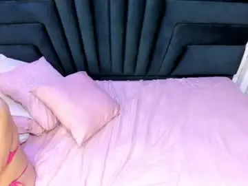 Lisa_white_  live sex cam