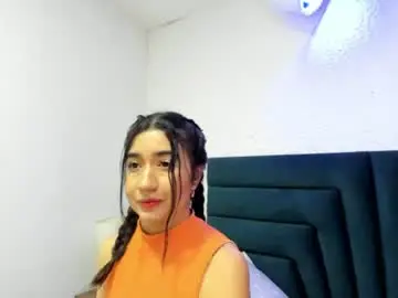 Lisa_white_  live sex cam