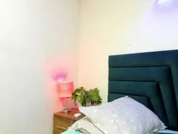 Lisa_white_  live sex cam