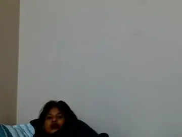 Lusciouslips2  live sex cam