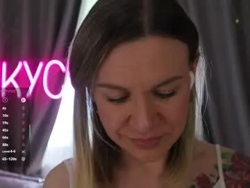 Ritakycb  live sex cam