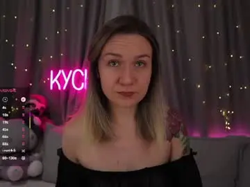 Ritakycb  live sex cam