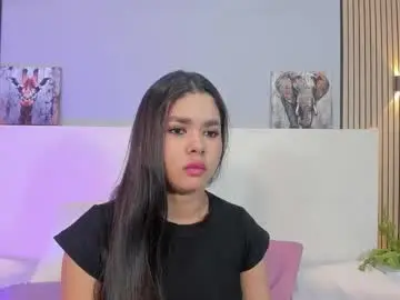 Tianaglow4  live sex cam