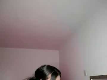 Babenik_666  live sex cam