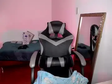 Babenik_666  live sex cam