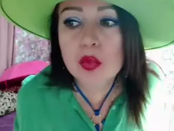Brunette7786  live sex cam
