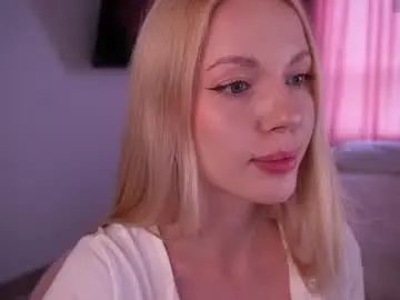 Cutebon  live sex cam