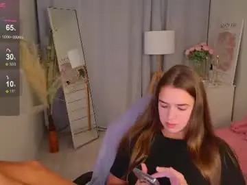 Jessiestarz  live sex cam