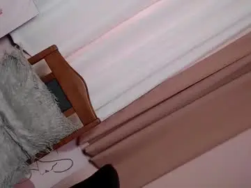 Krezikeed  live sex cam