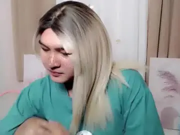 Krezikeed  live sex cam