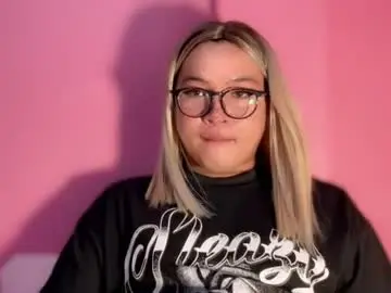 Krezikeed  live sex cam