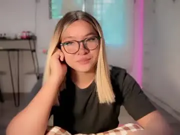 Krezikeed  live sex cam