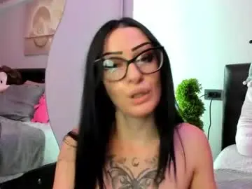 Lillie_black  live sex cam