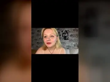 Luna_linn  live sex cam