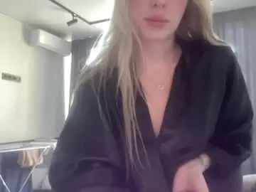 Meloodiesweet  live sex cam