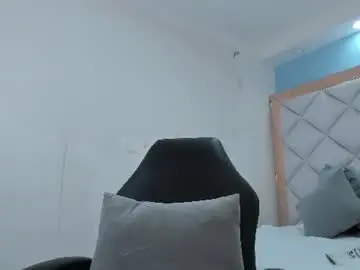 Miaa_diamondd1  live sex cam