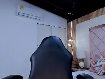 Miaa_diamondd1  live sex cam