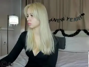 Mila_kinor  live sex cam