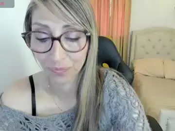 Scarletfs  live sex cam