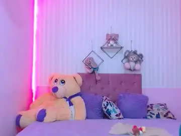 Zara_cute18  live sex cam