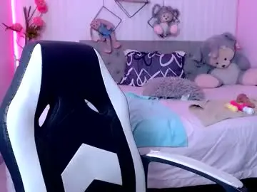 Zara_cute18  live sex cam