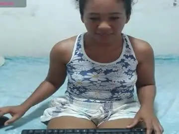 Candy25x  live sex cam