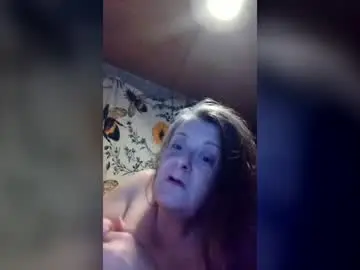 Daisychainz131  live sex cam